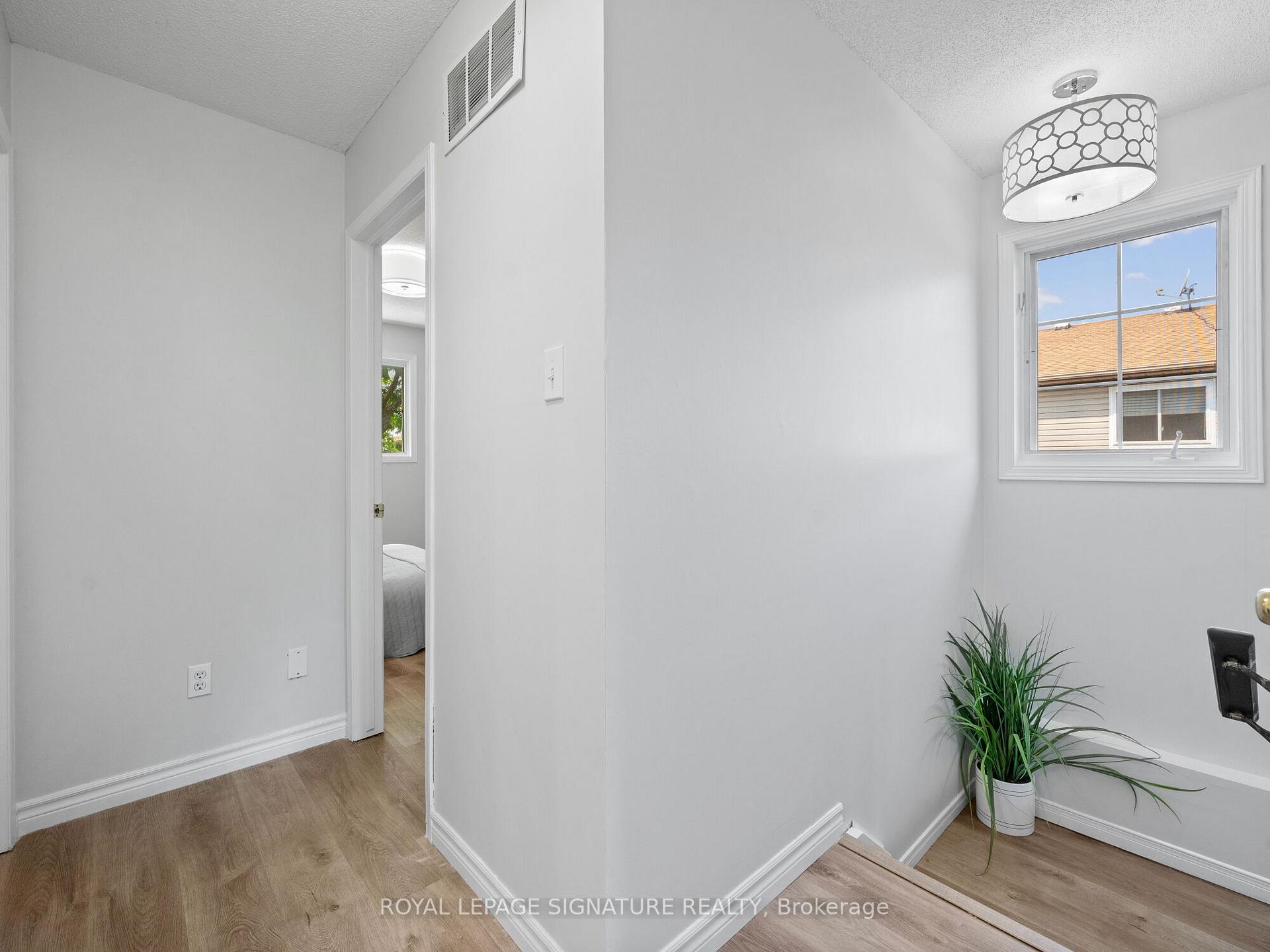 Photo 40 of Unit 15, 12 Whitedeer Road, Hamilton, Stoney Creek Mountain — HOMEH