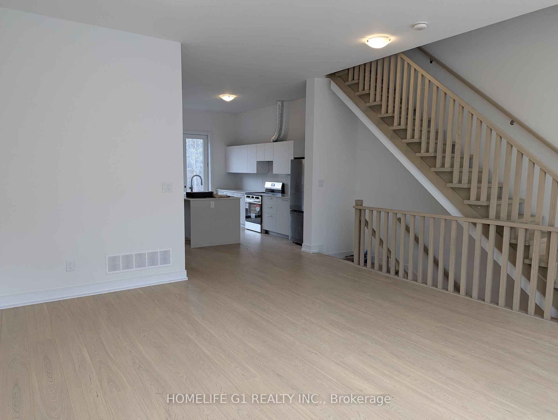 Photo 3 of 3 Wylie Street, Caledon, Bolton East — HOMEH