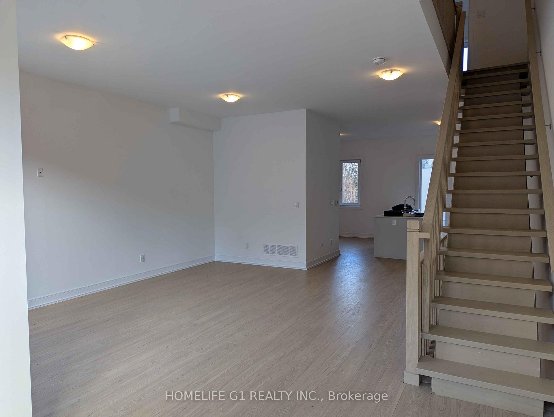 Photo 4 of 3 Wylie Street, Caledon, Bolton East — HOMEH