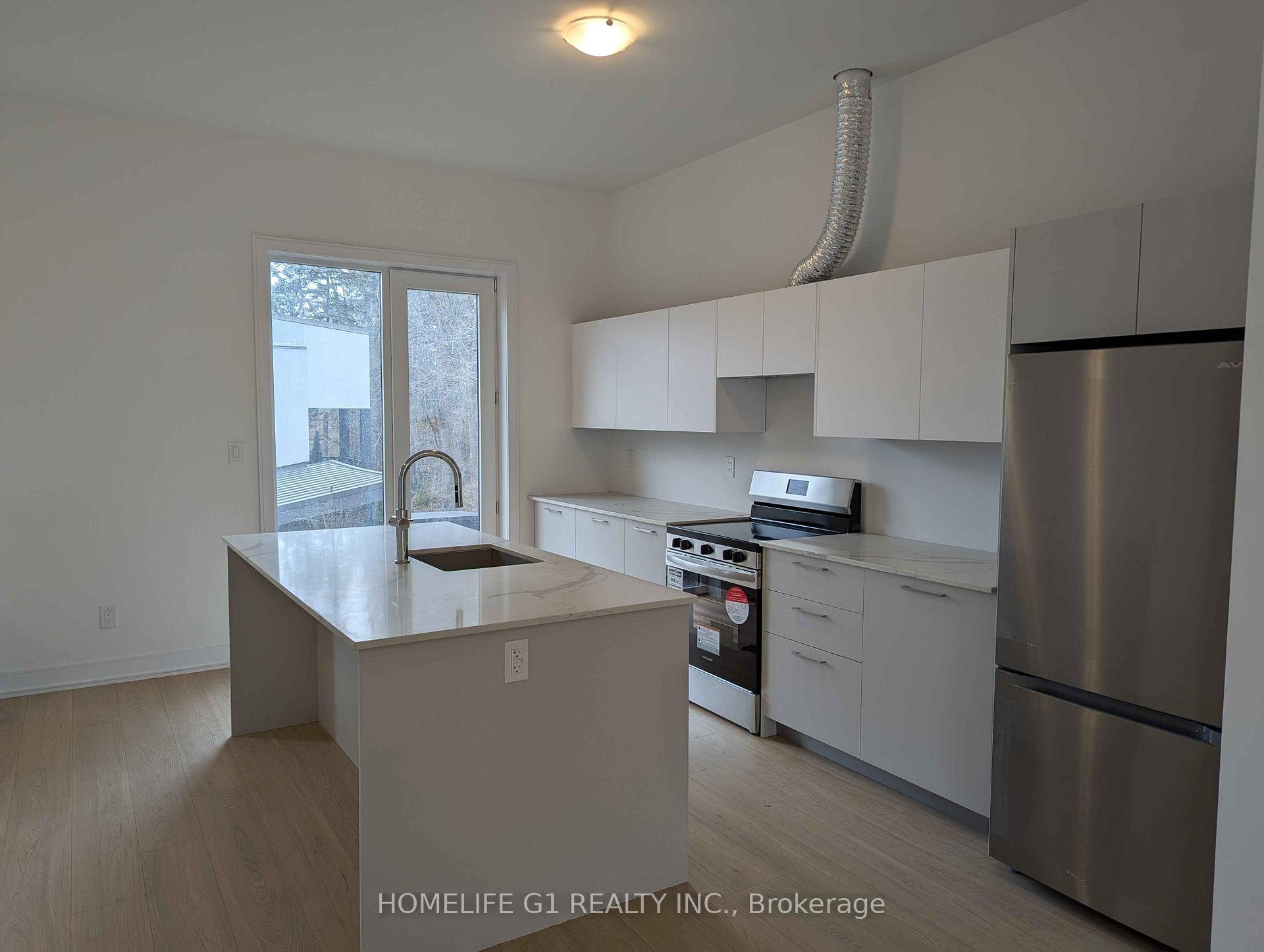 Photo 5 of 3 Wylie Street, Caledon, Bolton East — HOMEH
