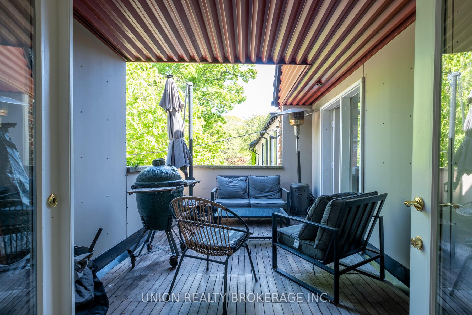 Photo 13 of Unit Upper, 2339 Queen Street, Toronto, The Beaches — HOMEH