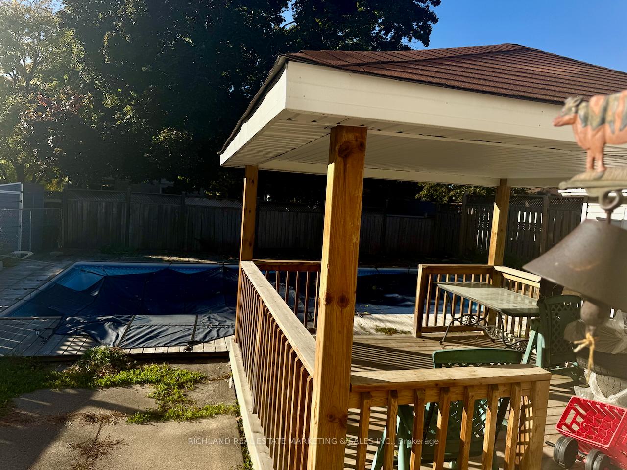 Photo 13 of 121 Rutherford Road N, Brampton, Madoc — HOMEH
