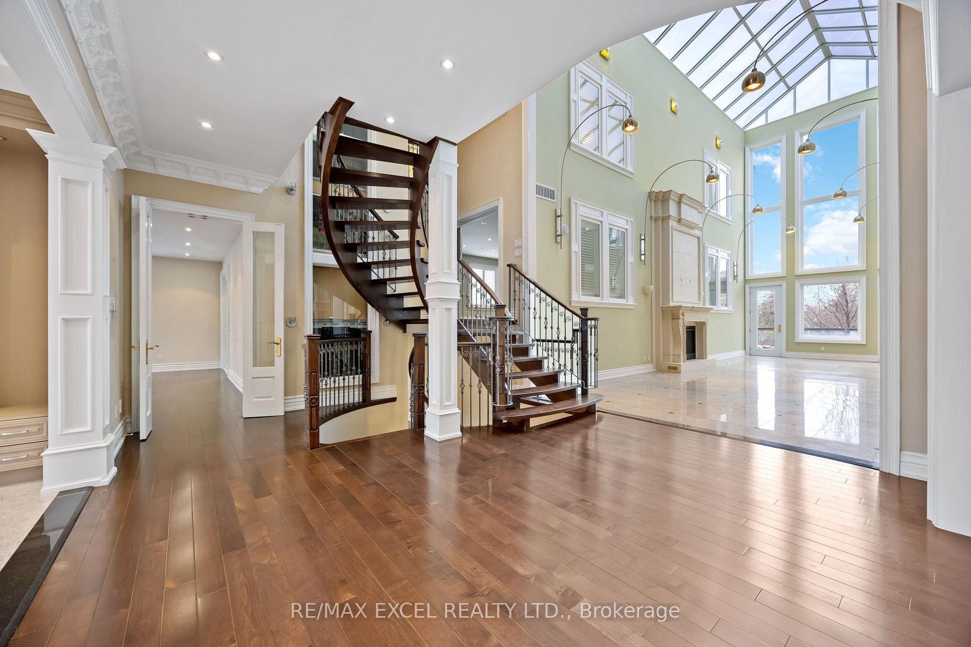 Photo 9 of 18 Alai Circle, Markham, Milliken Mills East — HOMEH