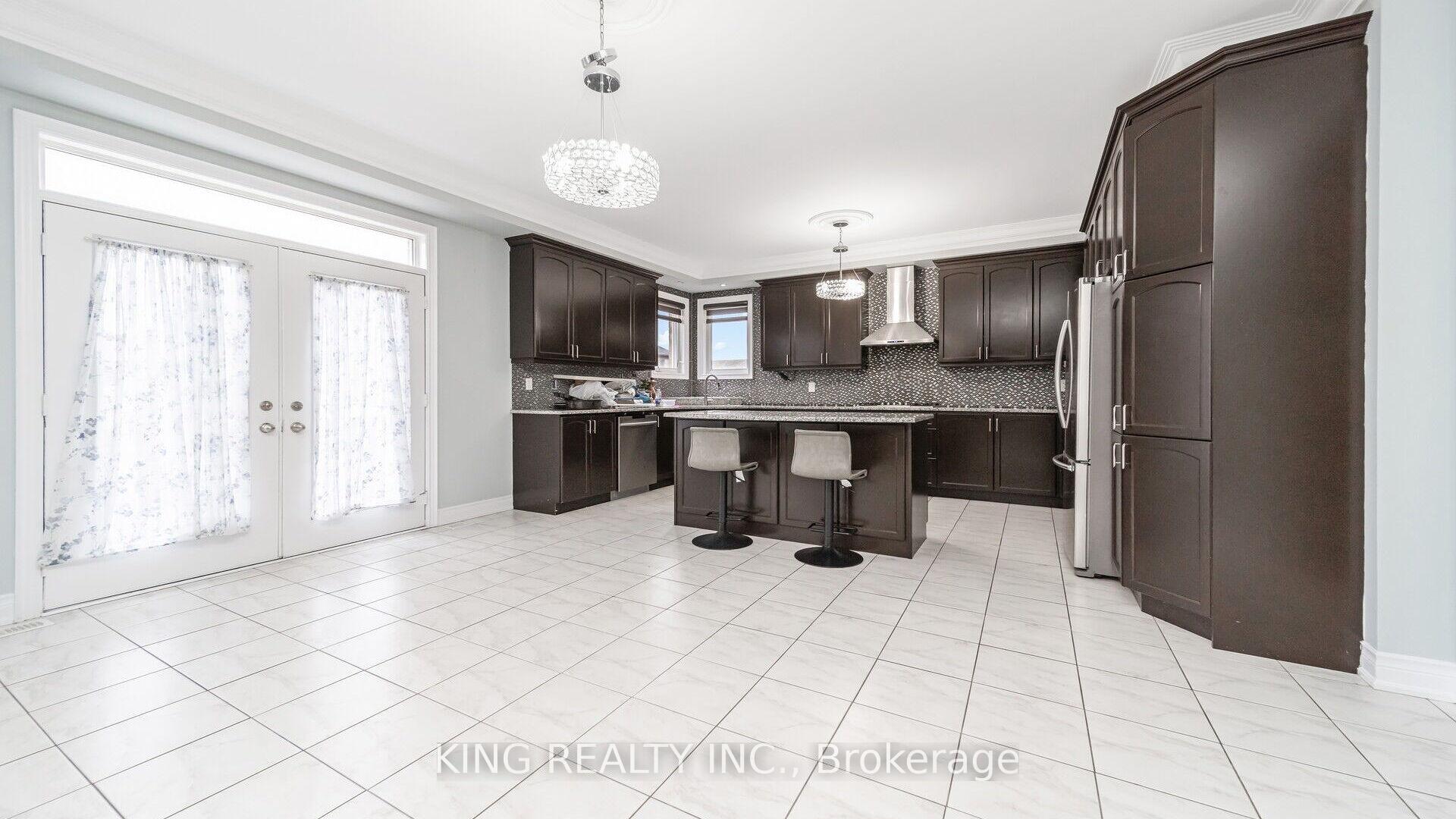 Photo 12 of 5 Portside Crescent, Brampton, Sandringham-Wellington — HOMEH