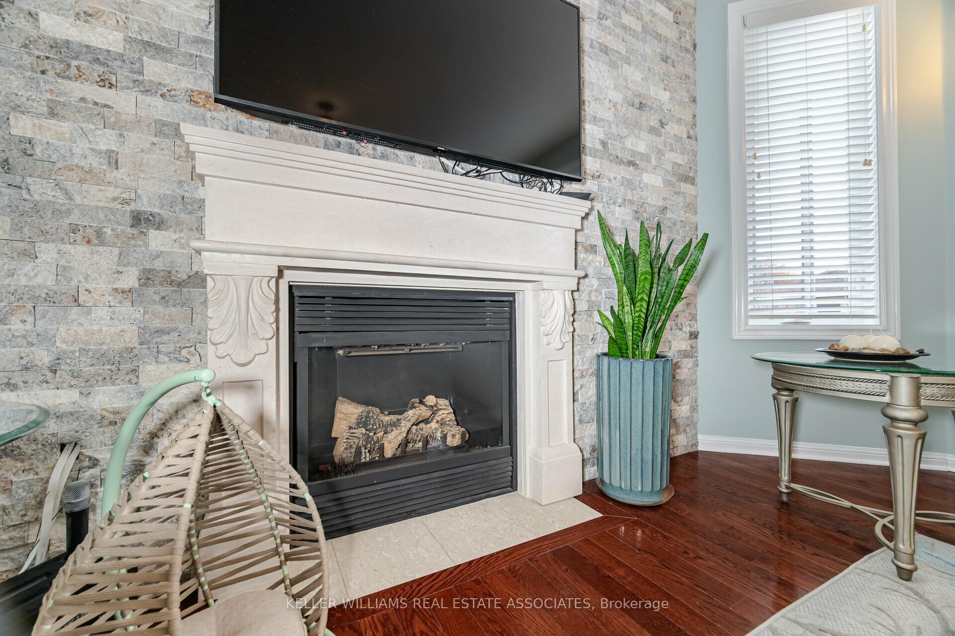 Photo 31 of 4 Listcreek Road, Brampton, Vales of Castlemore — HOMEH
