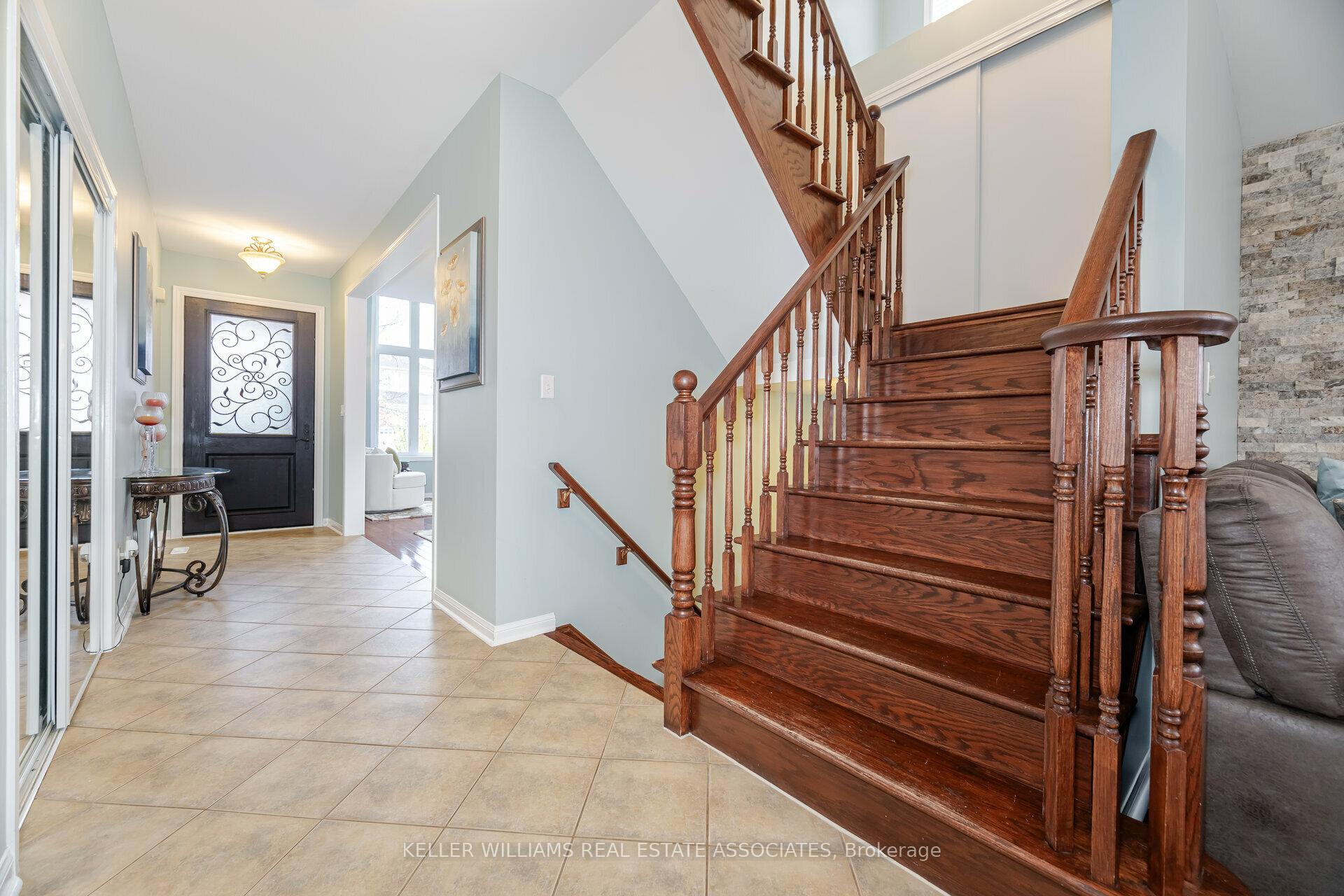 Photo 39 of 4 Listcreek Road, Brampton, Vales of Castlemore — HOMEH