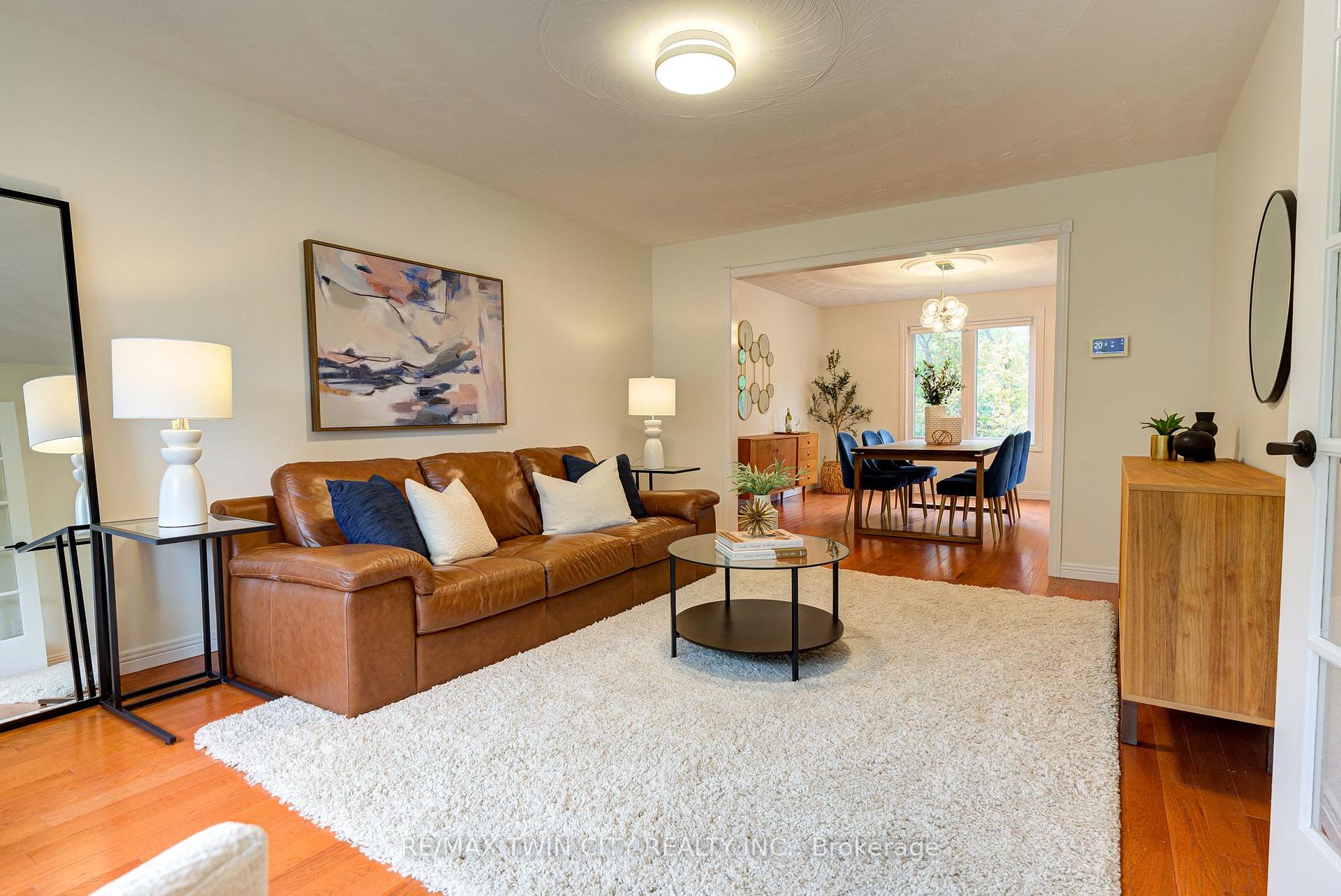 Photo 7 of 602 Beechwood Drive, Waterloo — HOMEH