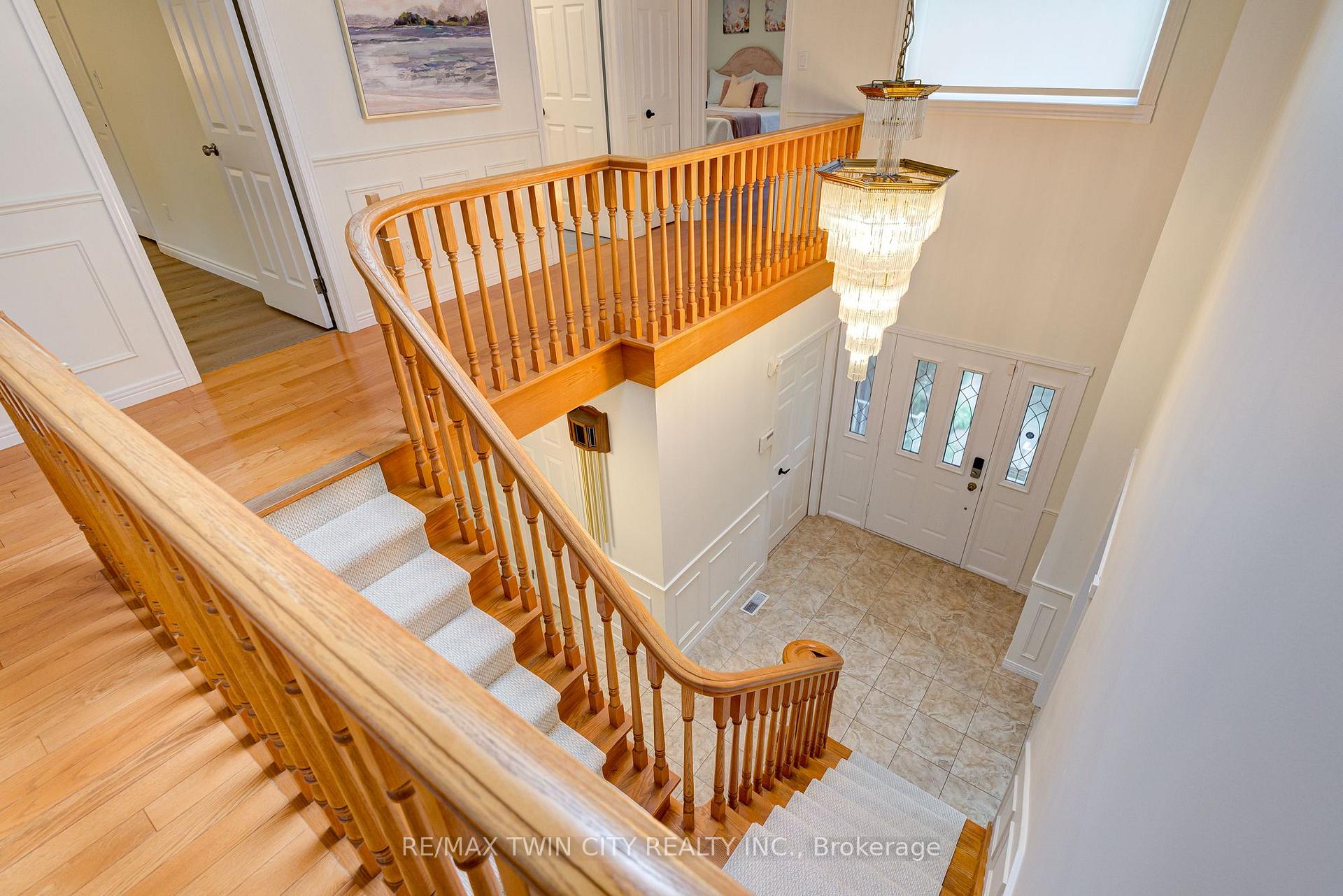 Photo 19 of 602 Beechwood Drive, Waterloo — HOMEH