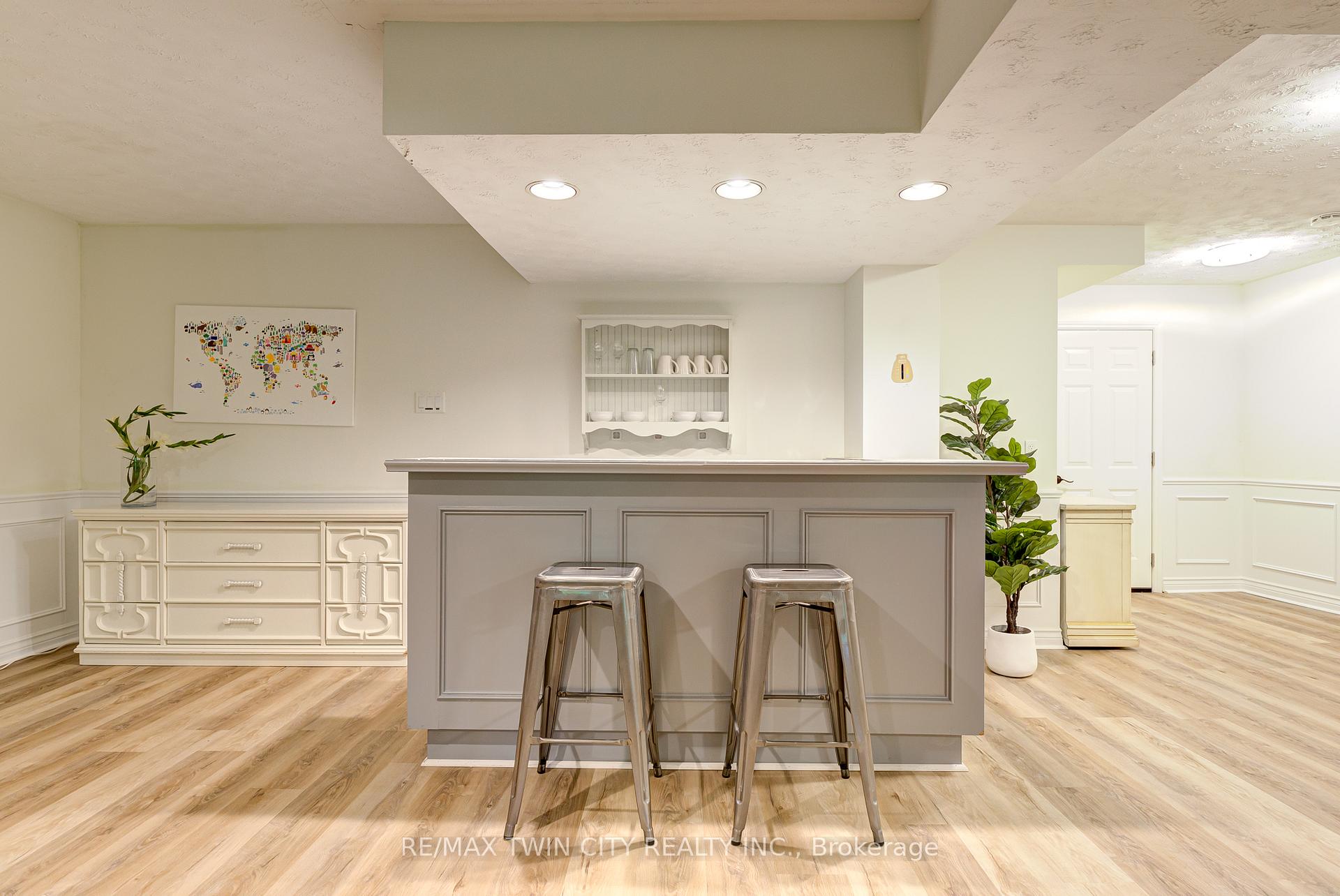 Photo 30 of 602 Beechwood Drive, Waterloo — HOMEH