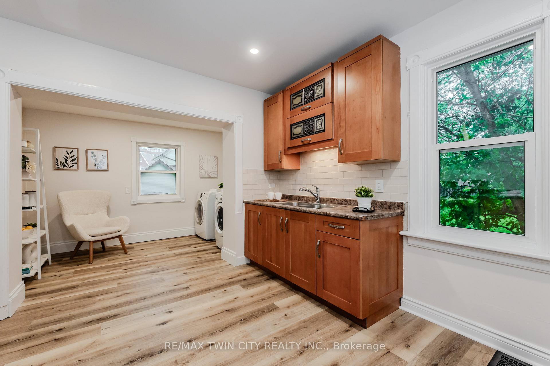 Photo 10 of 69 Peppler Street, Waterloo — HOMEH