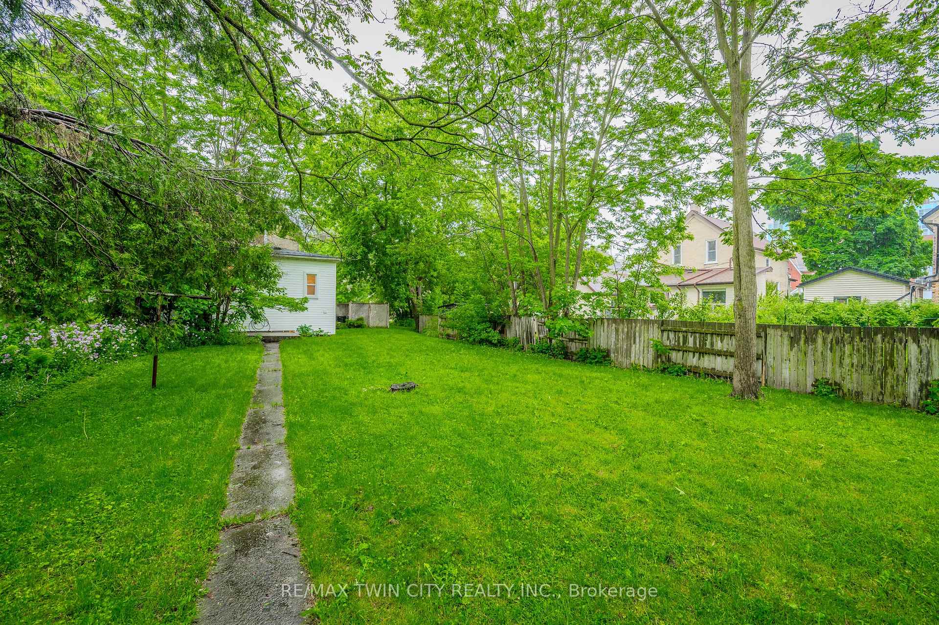 Photo 42 of 69 Peppler Street, Waterloo — HOMEH