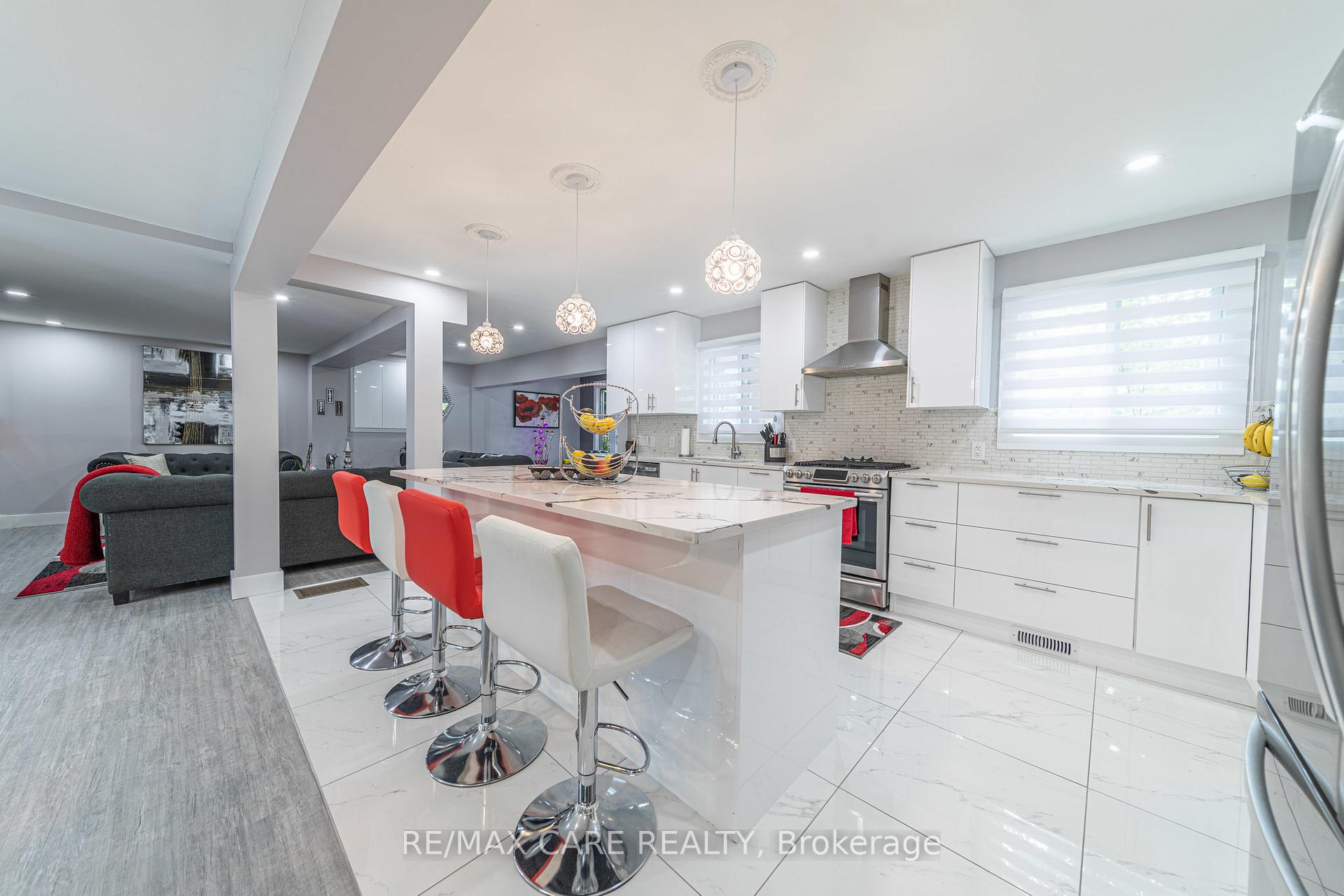 Photo 10 of 224 Caruhel Drive, Lakeshore — HOMEH