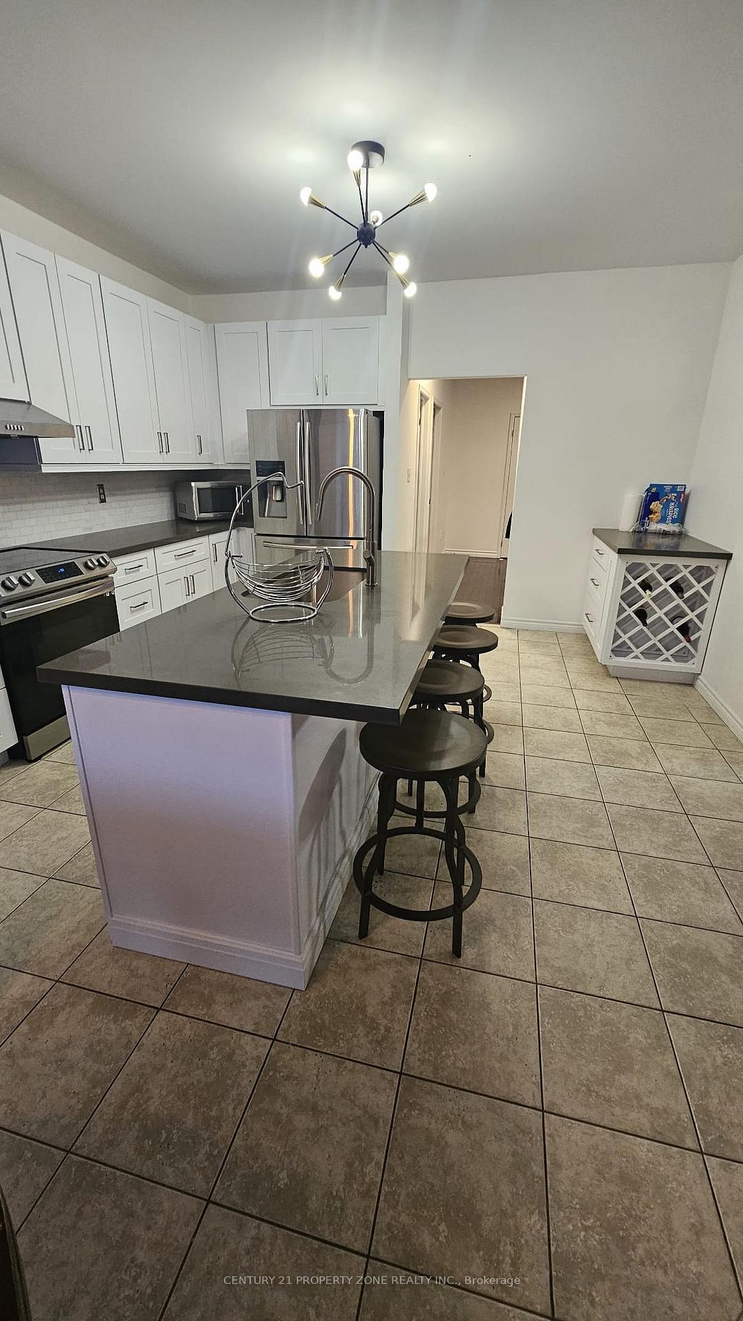 Photo 9 of Unit Upper, 1373 Coldstream Drive, Oshawa, Taunton — HOMEH