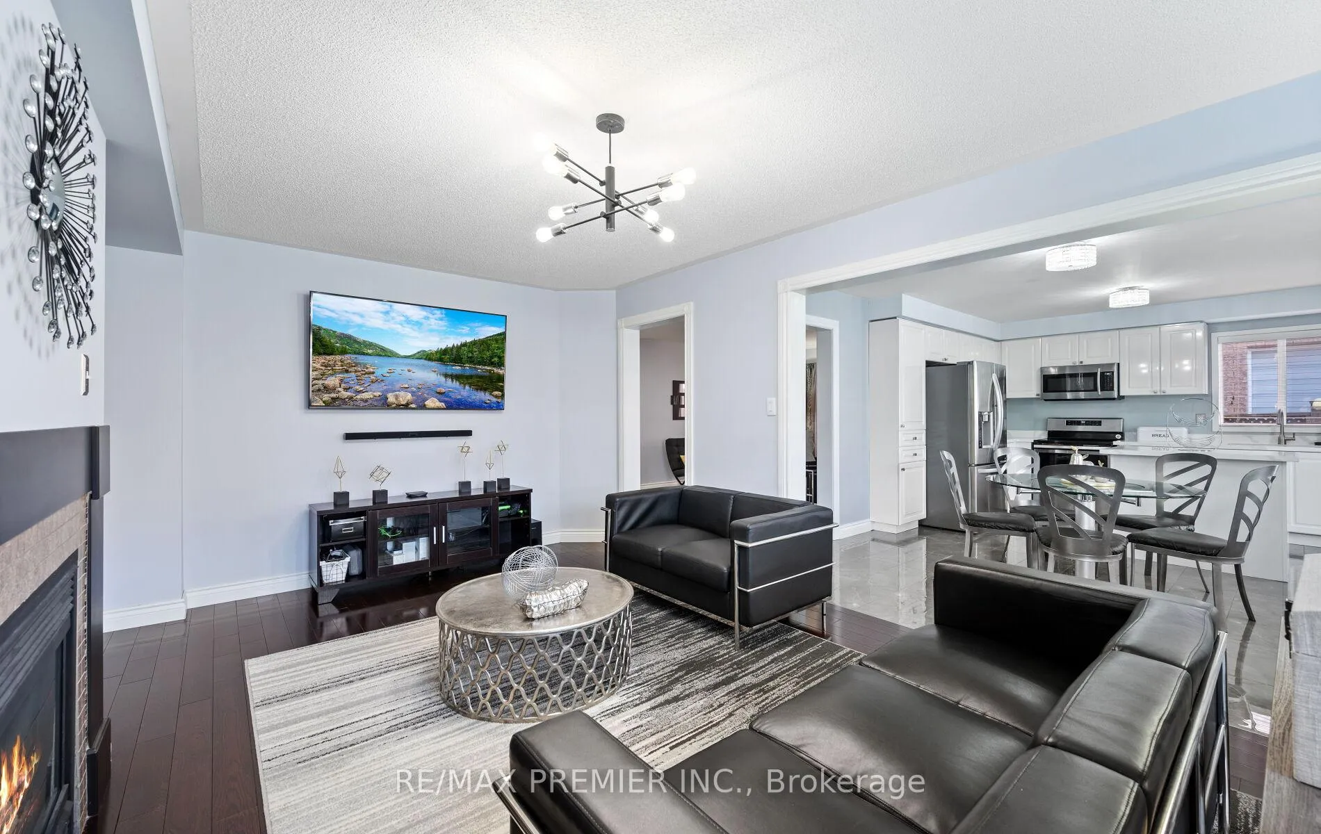Photo 50 of 49 Fallstar Crescent, Brampton, Fletcher's Meadow — HOMEH