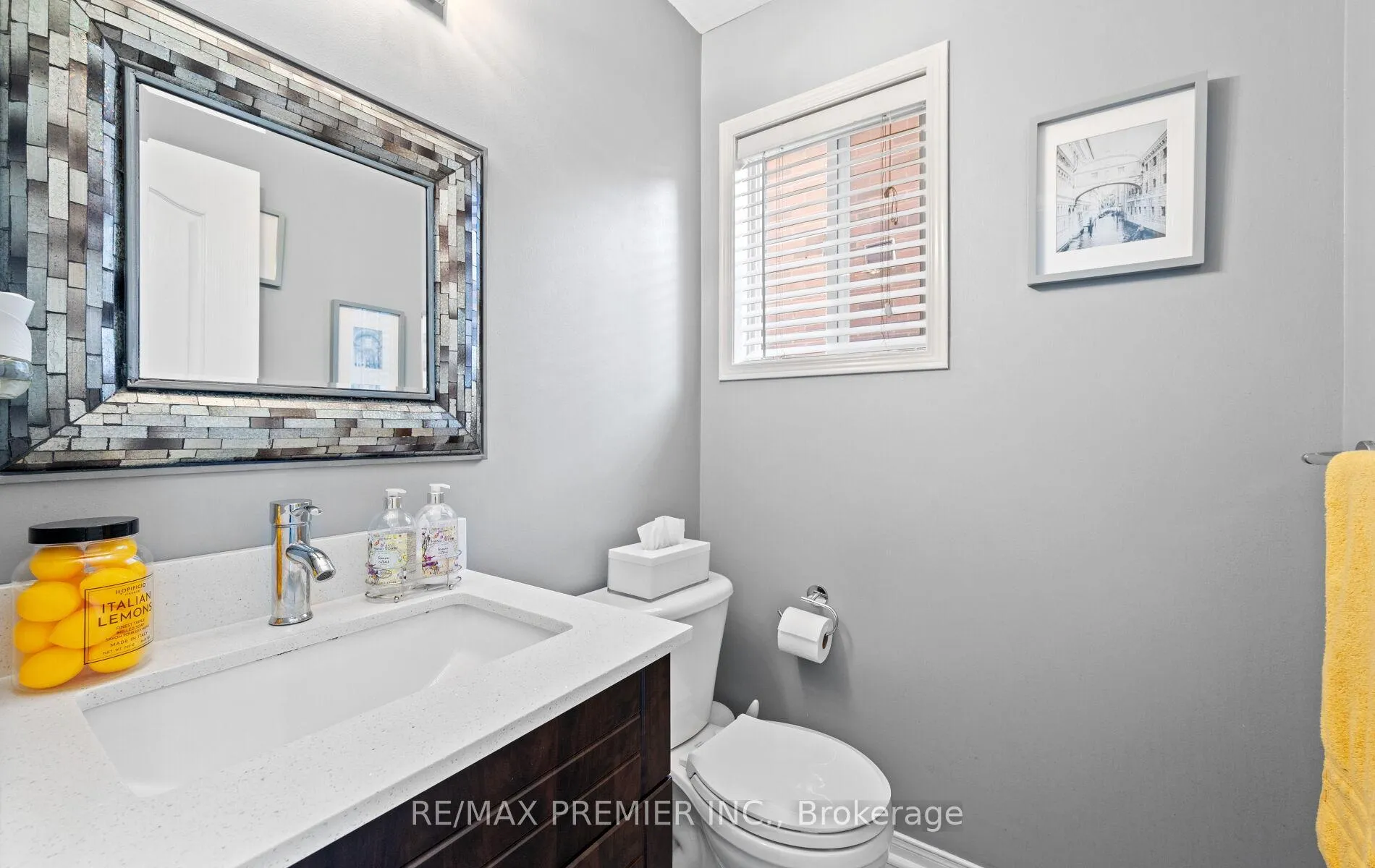 Photo 80 of 49 Fallstar Crescent, Brampton, Fletcher's Meadow — HOMEH