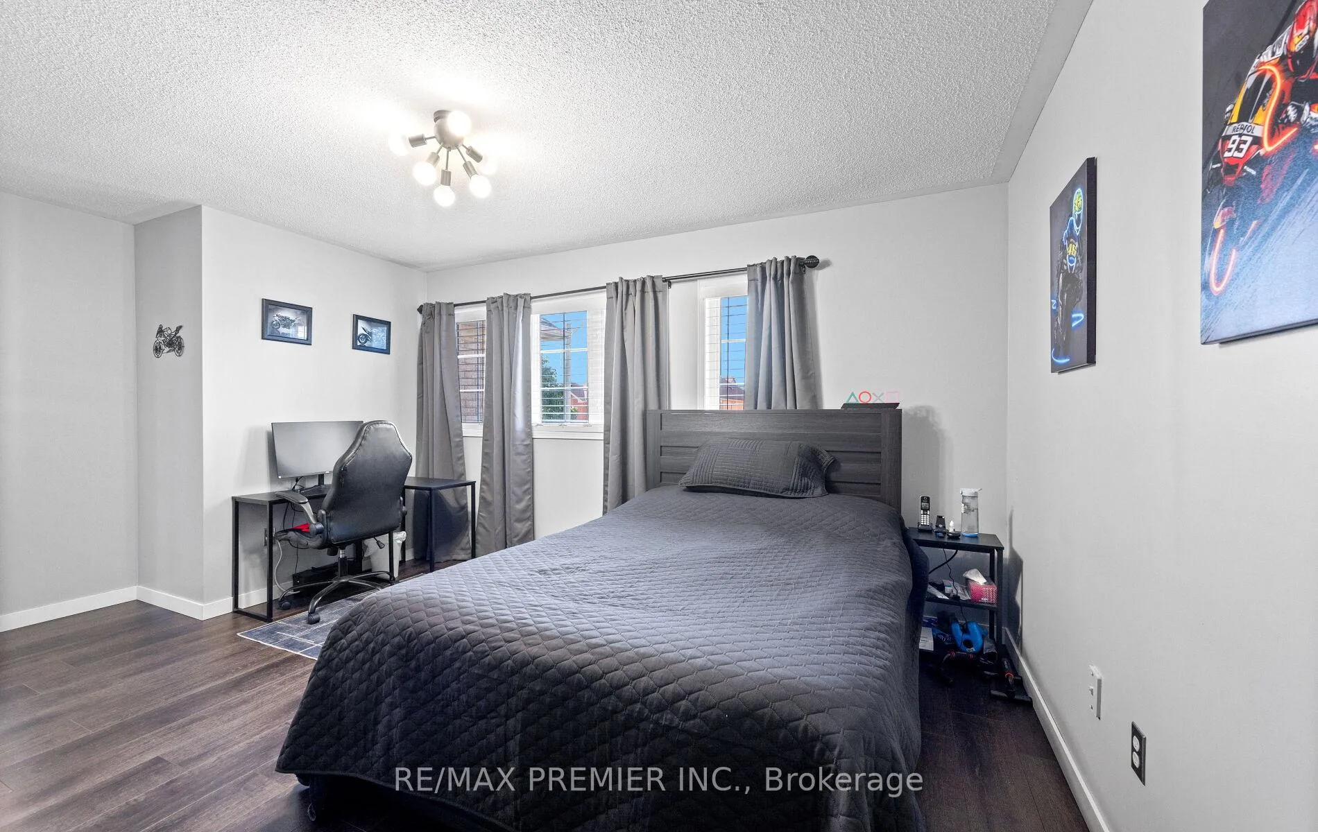 Photo 111 of 49 Fallstar Crescent, Brampton, Fletcher's Meadow — HOMEH