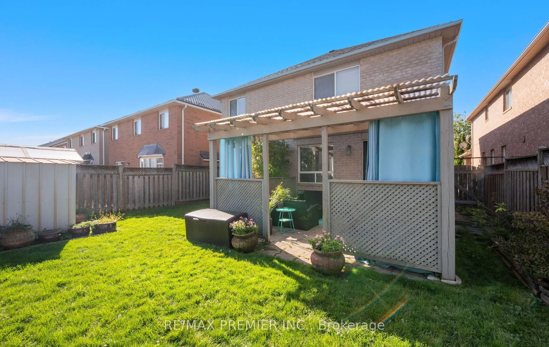 Photo 135 of 49 Fallstar Crescent, Brampton, Fletcher's Meadow — HOMEH