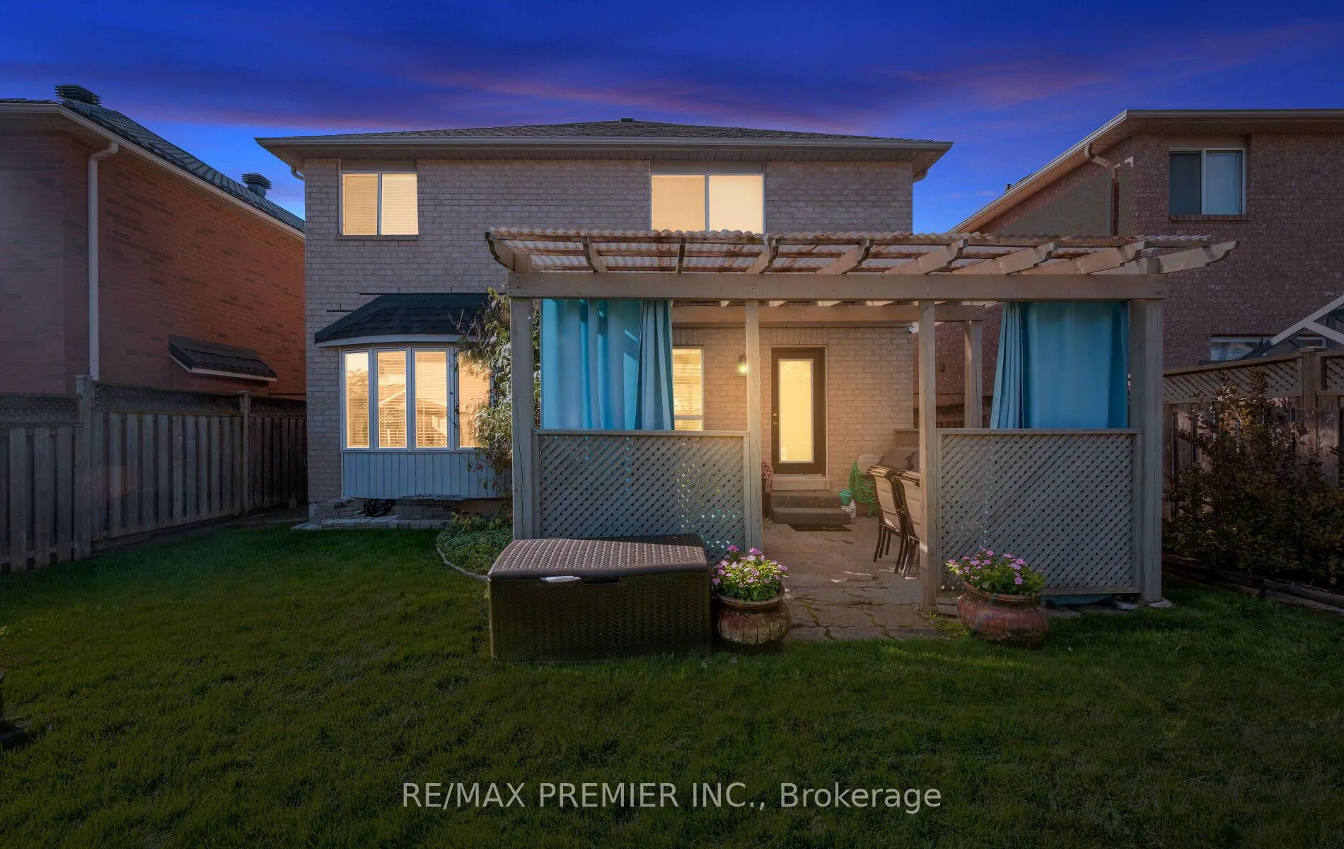 Photo 143 of 49 Fallstar Crescent, Brampton, Fletcher's Meadow — HOMEH