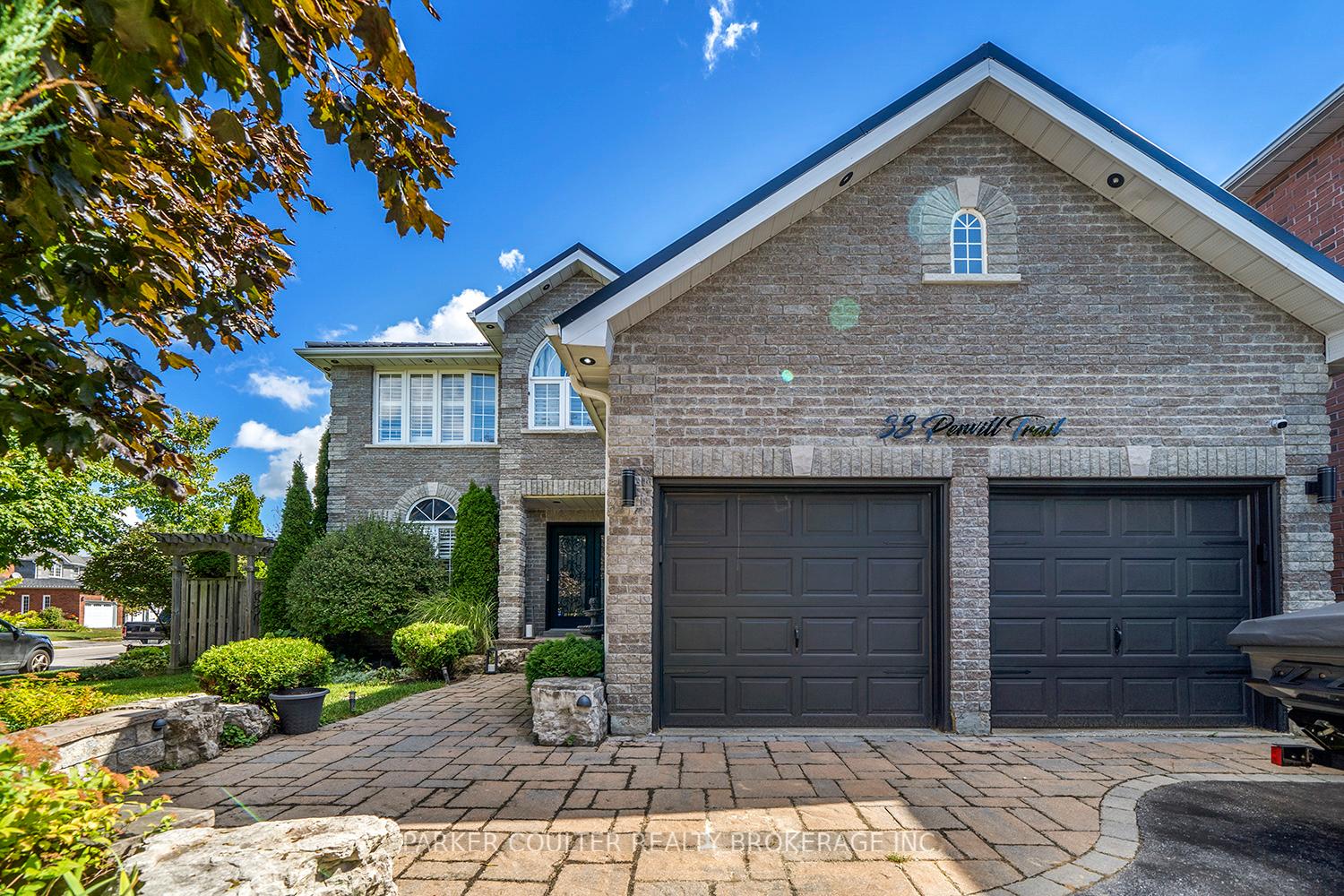 Photo 4 of 33 Penvill Trail, Barrie, Ardagh — HOMEH