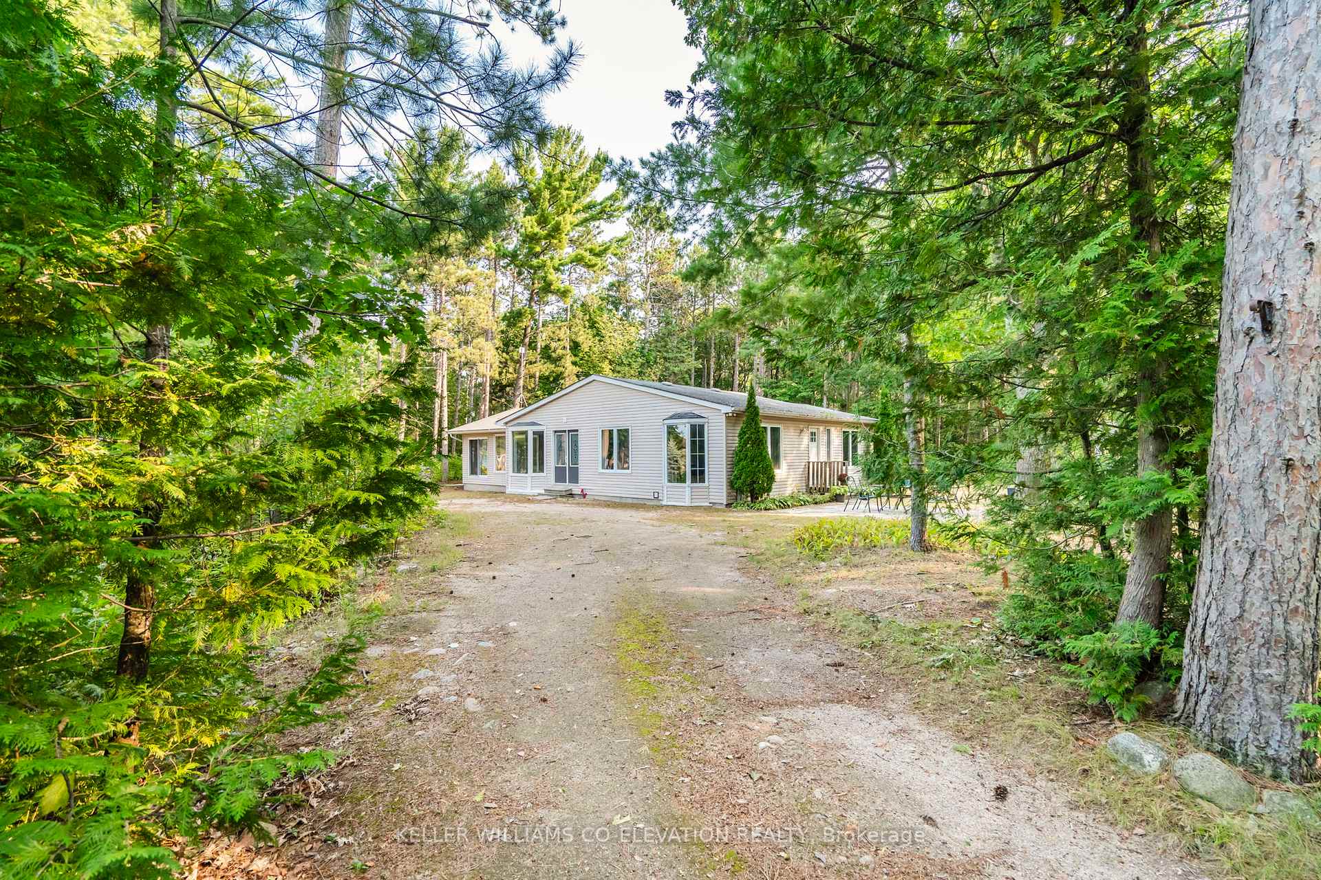 Photo 2 of 6 Monica Road, Tiny, Rural Tiny — HOMEH