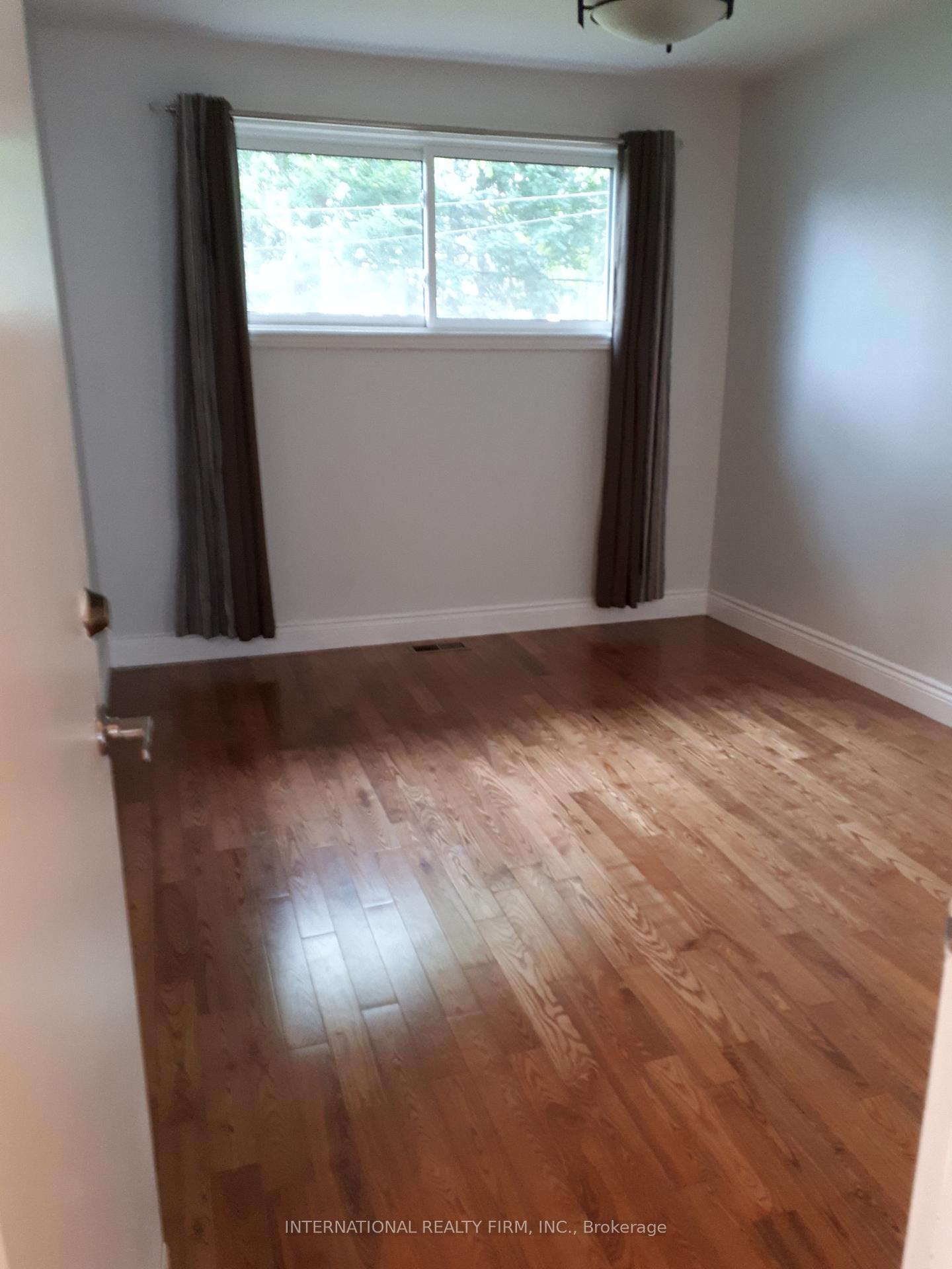 Photo 19 of 1 Richardson Drive, Aurora, Aurora Highlands — HOMEH