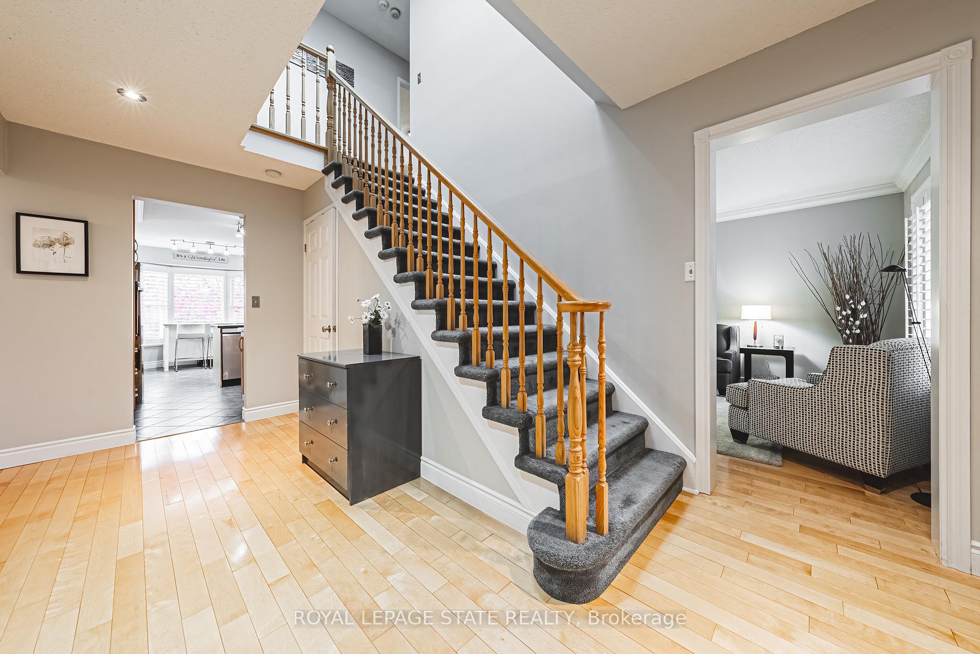 Photo 25 of 145 Dragoon Drive, Hamilton, Crerar — HOMEH