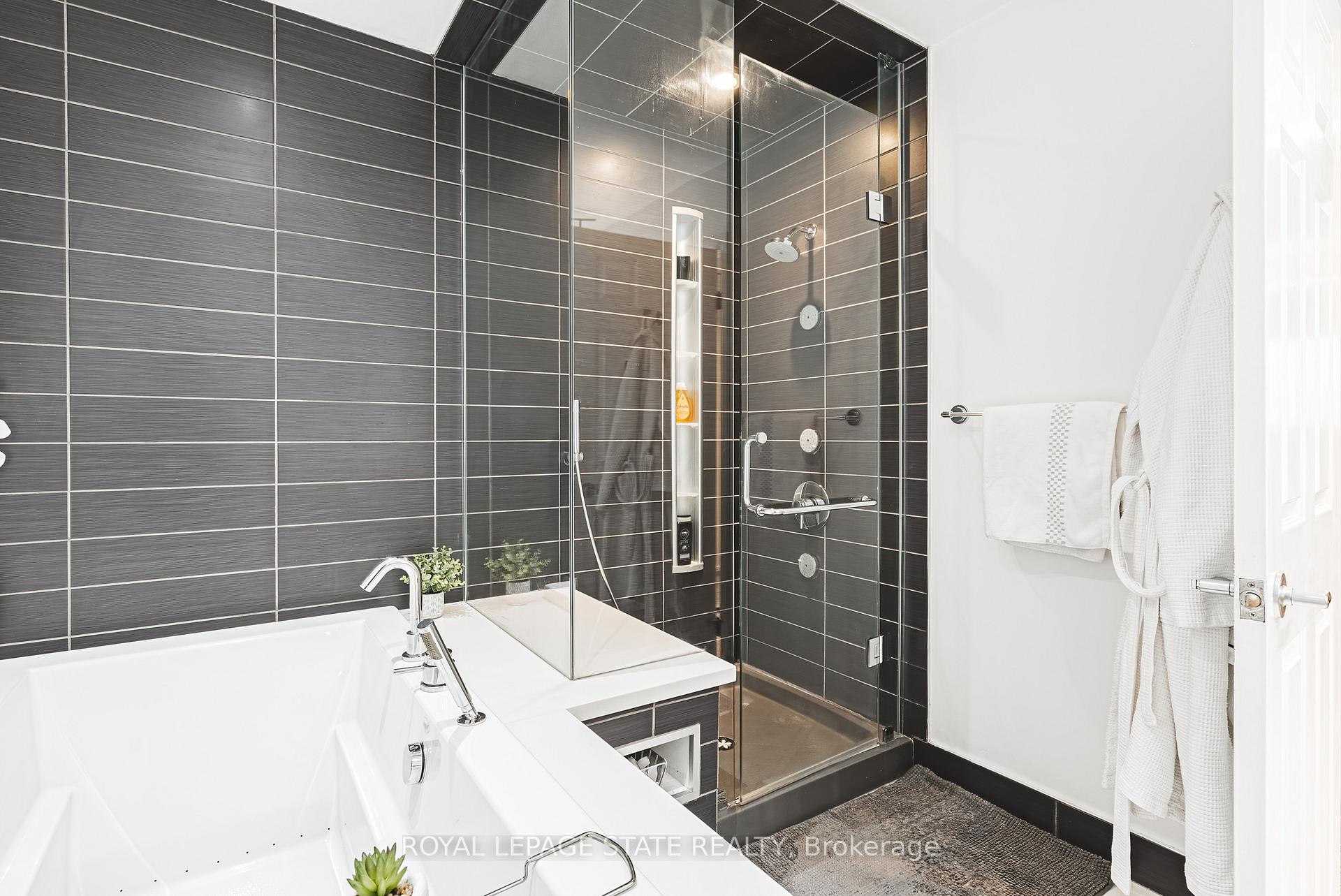 Photo 64 of 145 Dragoon Drive, Hamilton, Crerar — HOMEH