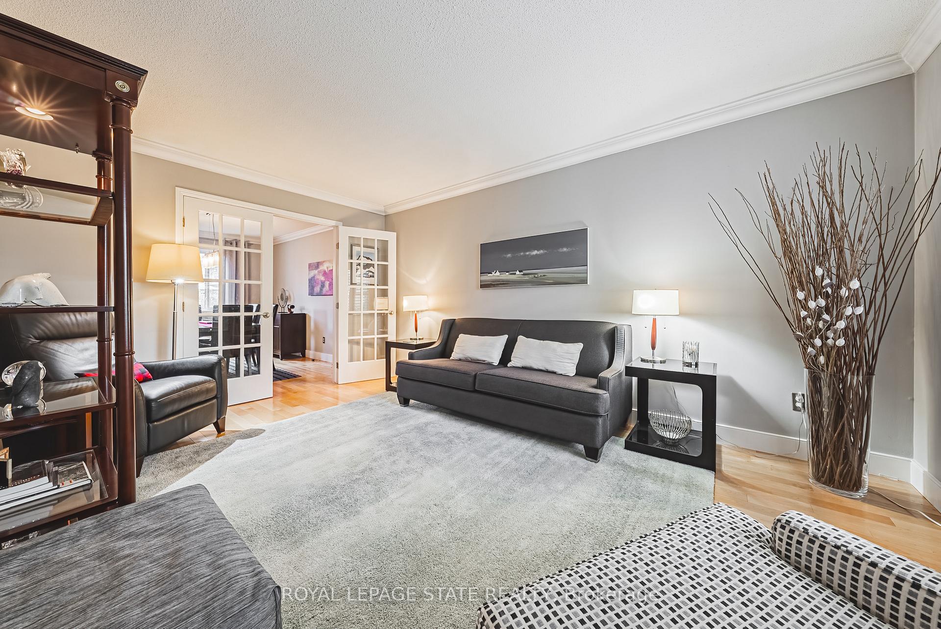 Photo 15 of 145 Dragoon Drive, Hamilton, Crerar — HOMEH