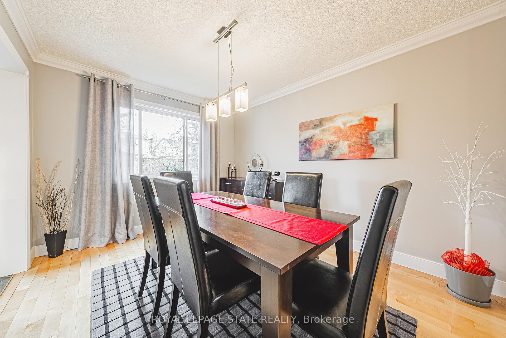 Photo 17 of 145 Dragoon Drive, Hamilton, Crerar — HOMEH
