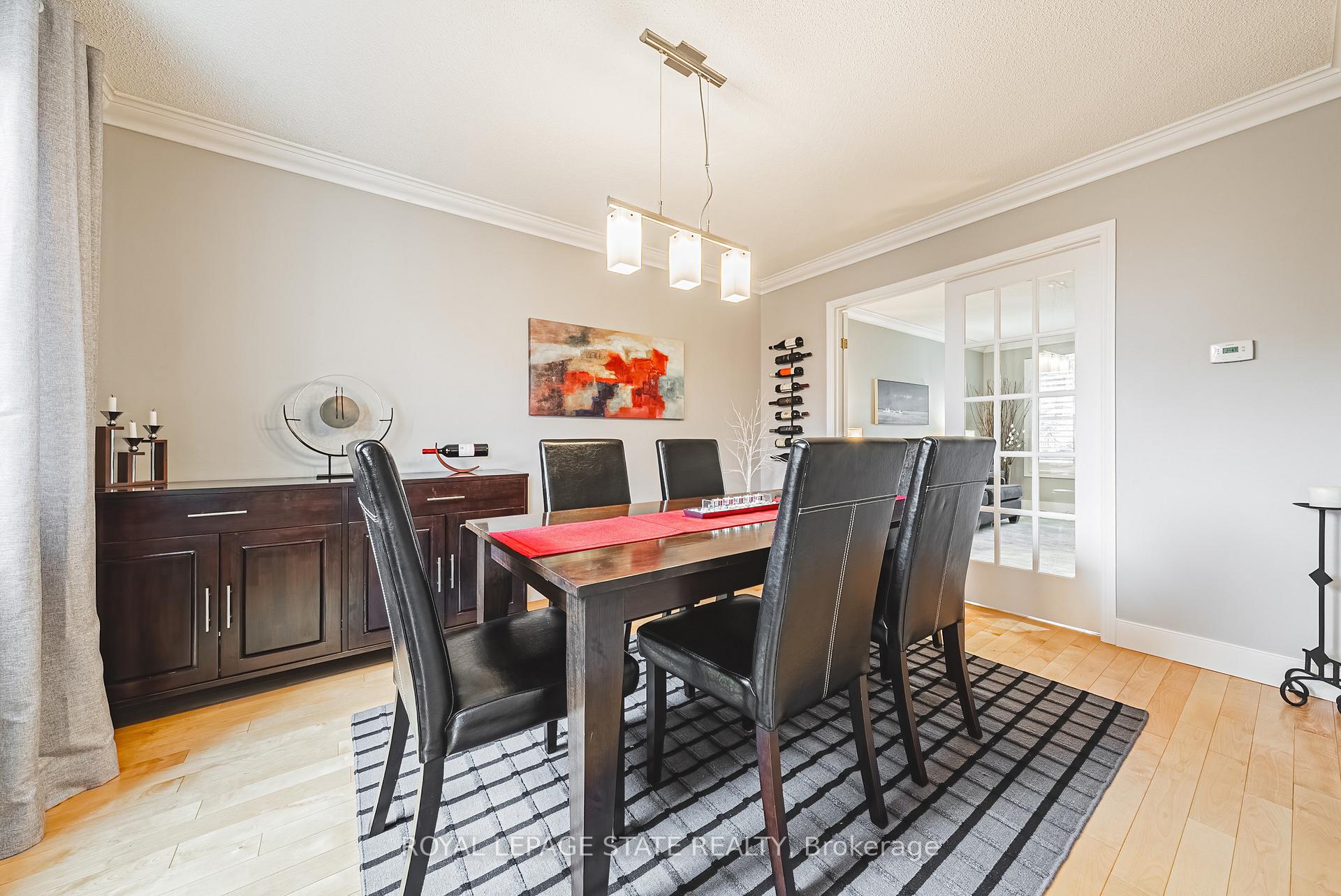 Photo 18 of 145 Dragoon Drive, Hamilton, Crerar — HOMEH