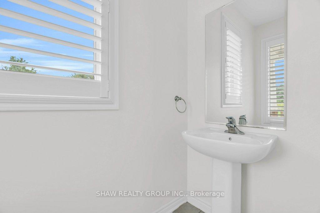 Photo 6 of 403 Equestrian Way, Cambridge — HOMEH