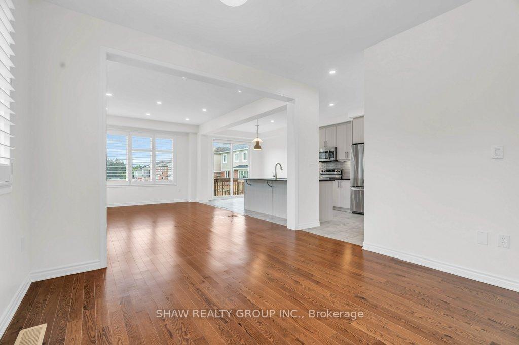 Photo 8 of 403 Equestrian Way, Cambridge — HOMEH