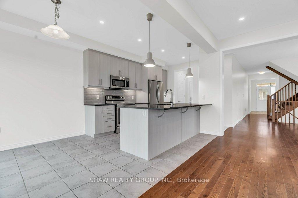 Photo 11 of 403 Equestrian Way, Cambridge — HOMEH