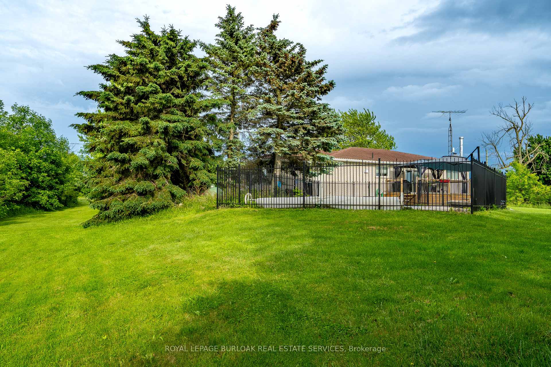 Photo 39 of 440 Fairbrother Road, Grimsby, Grimsby Escarpment — HOMEH