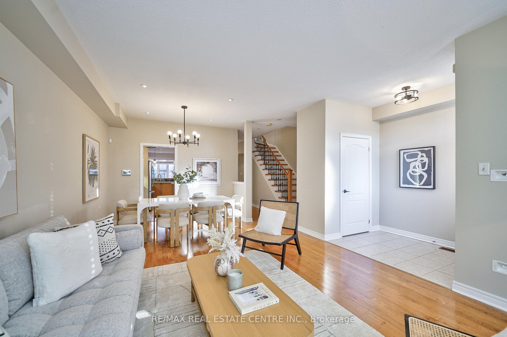 Photo 9 of 2888 Bur Oak Avenue, Markham, Cornell — HOMEH