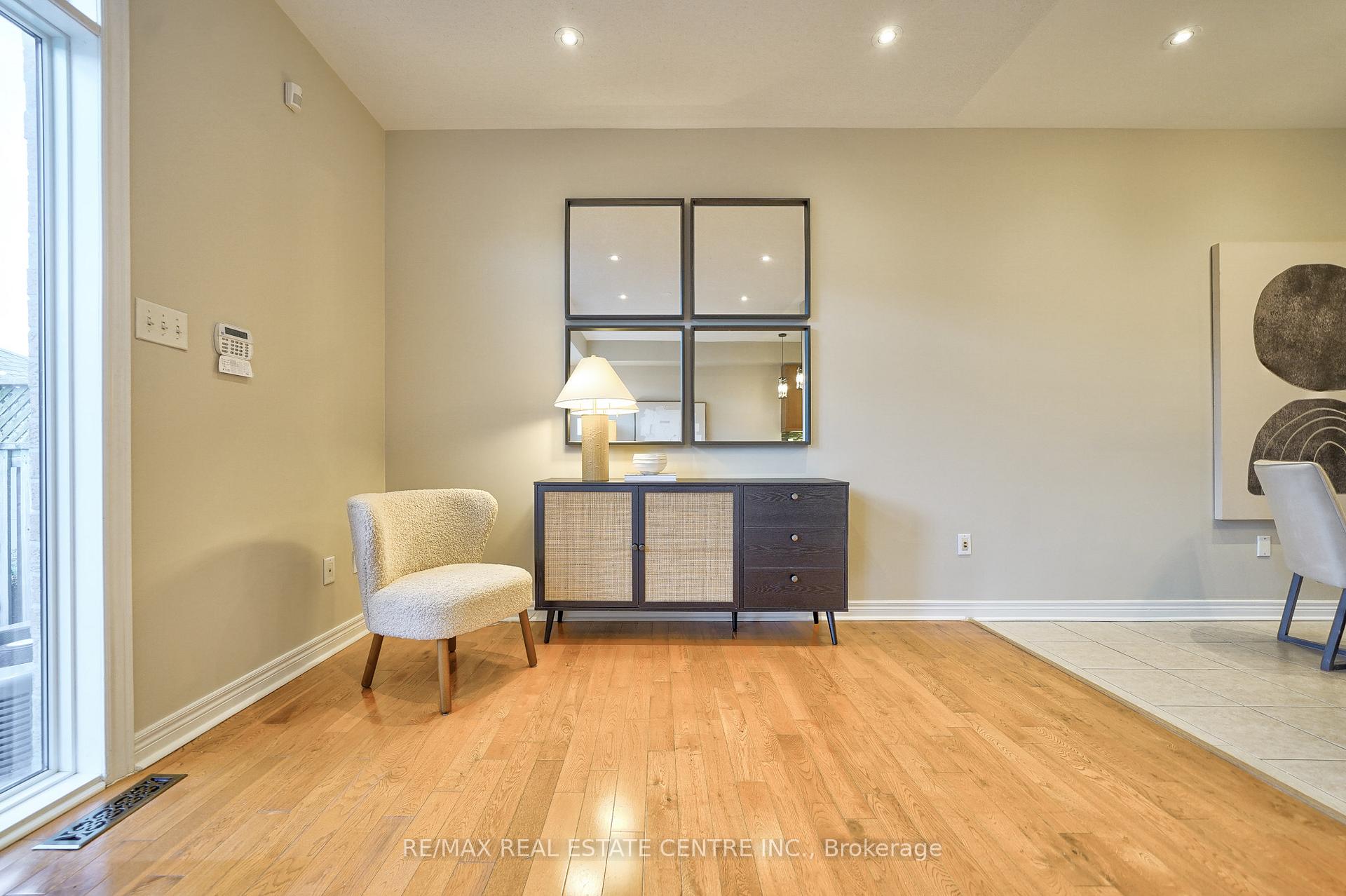 Photo 24 of 2888 Bur Oak Avenue, Markham, Cornell — HOMEH