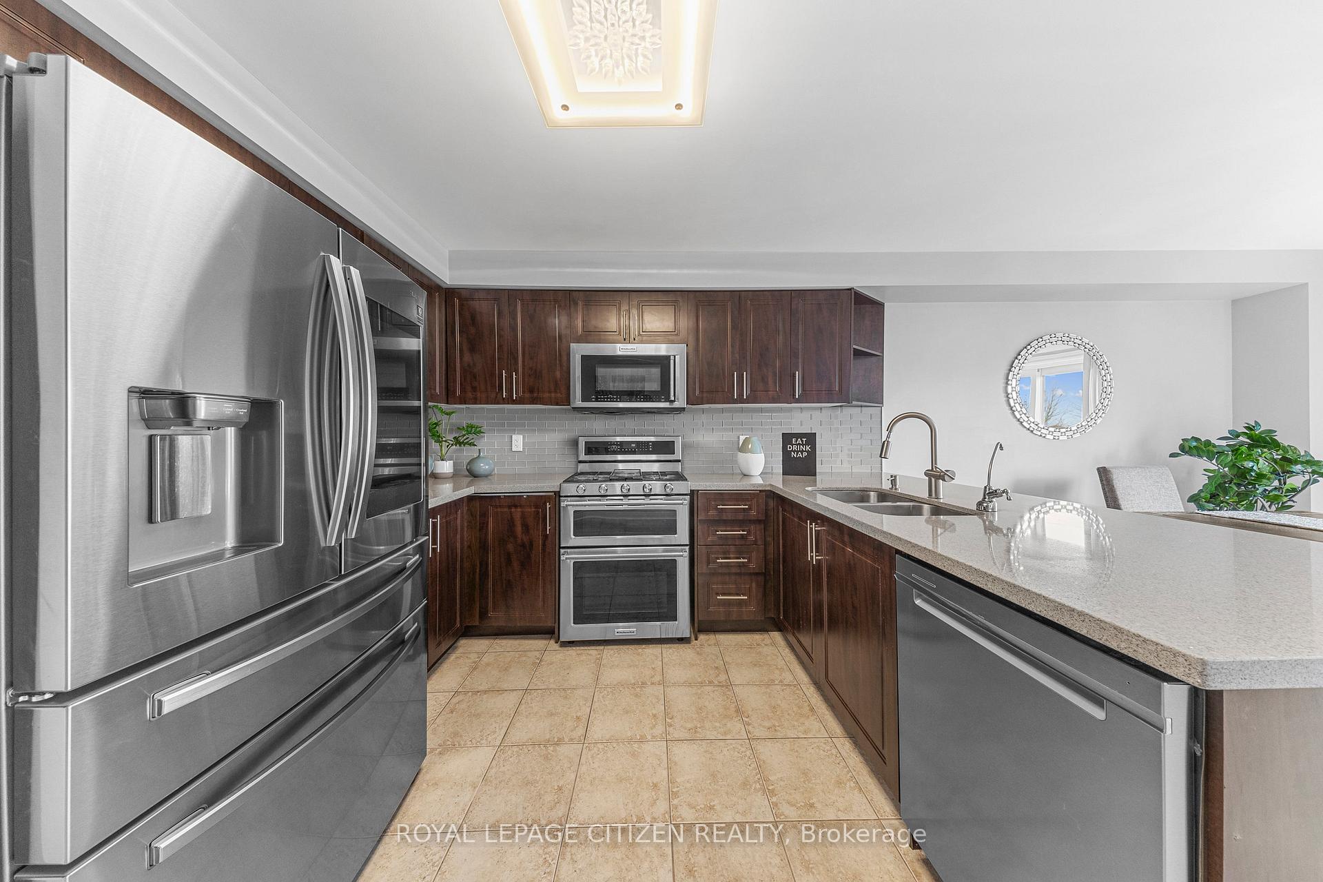 Photo 8 of 101 Darren Avenue, Whitby, Rolling Acres — HOMEH