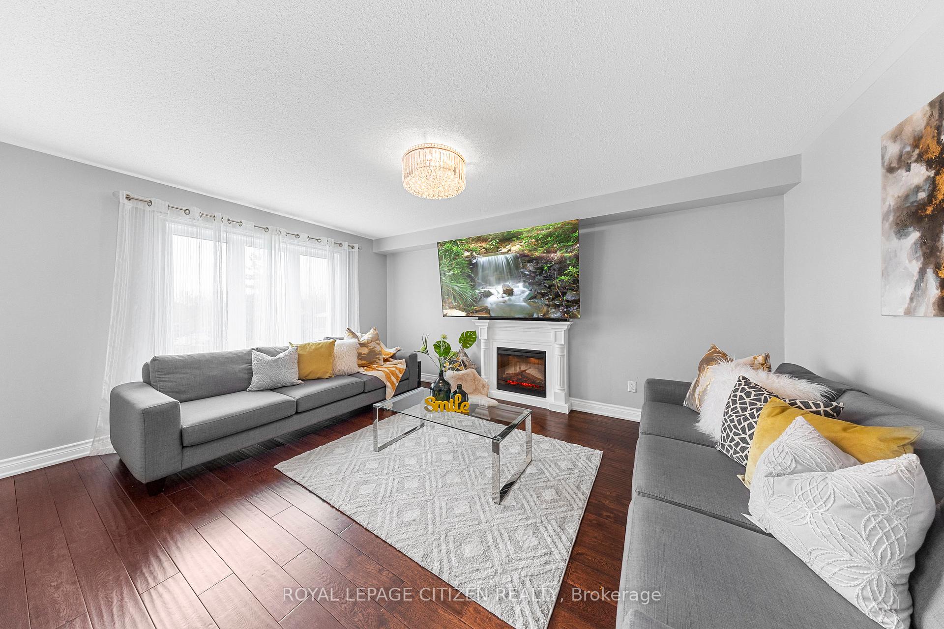 Photo 13 of 101 Darren Avenue, Whitby, Rolling Acres — HOMEH