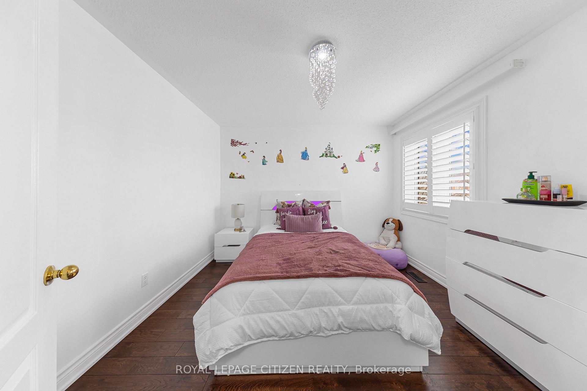 Photo 24 of 101 Darren Avenue, Whitby, Rolling Acres — HOMEH