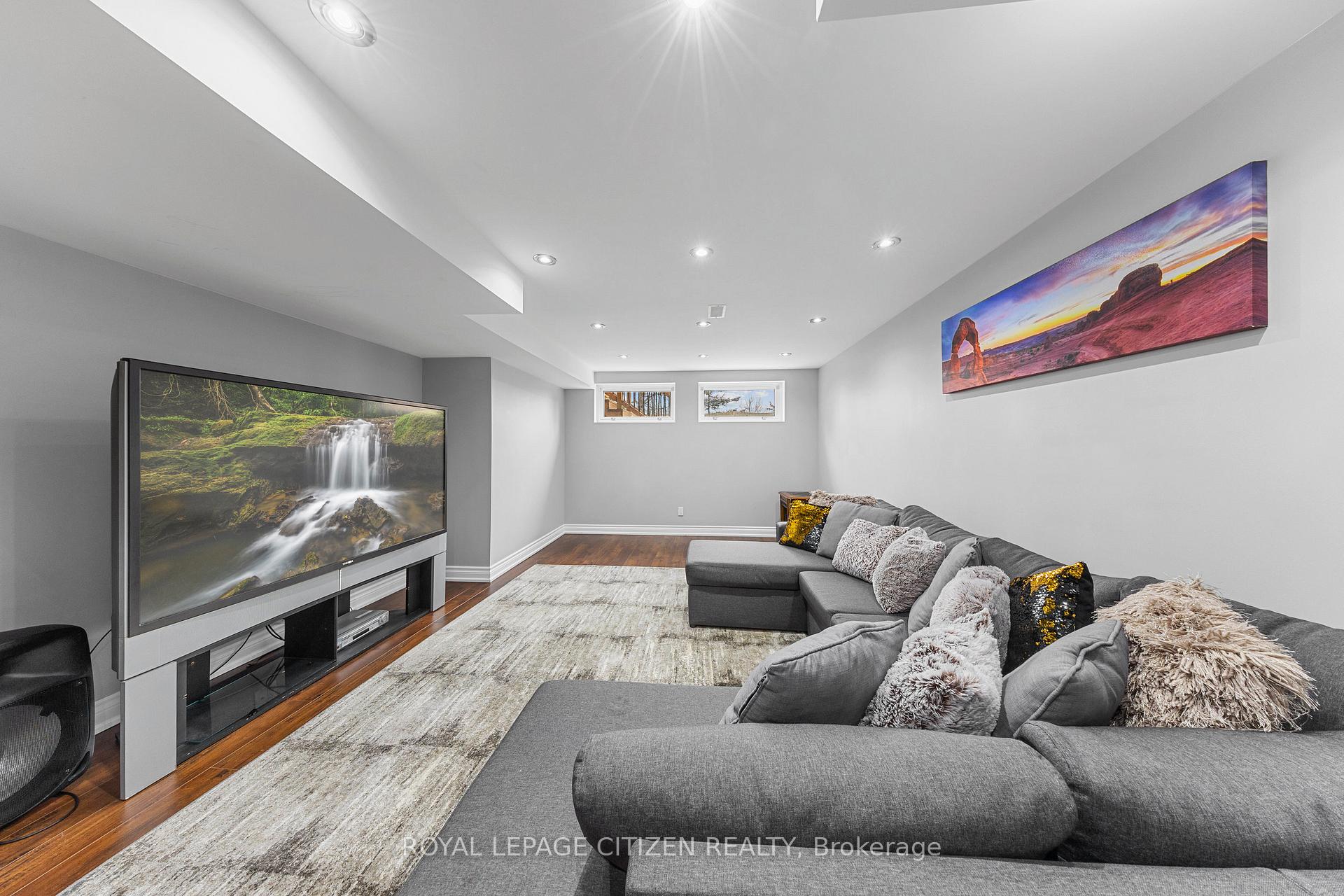 Photo 30 of 101 Darren Avenue, Whitby, Rolling Acres — HOMEH