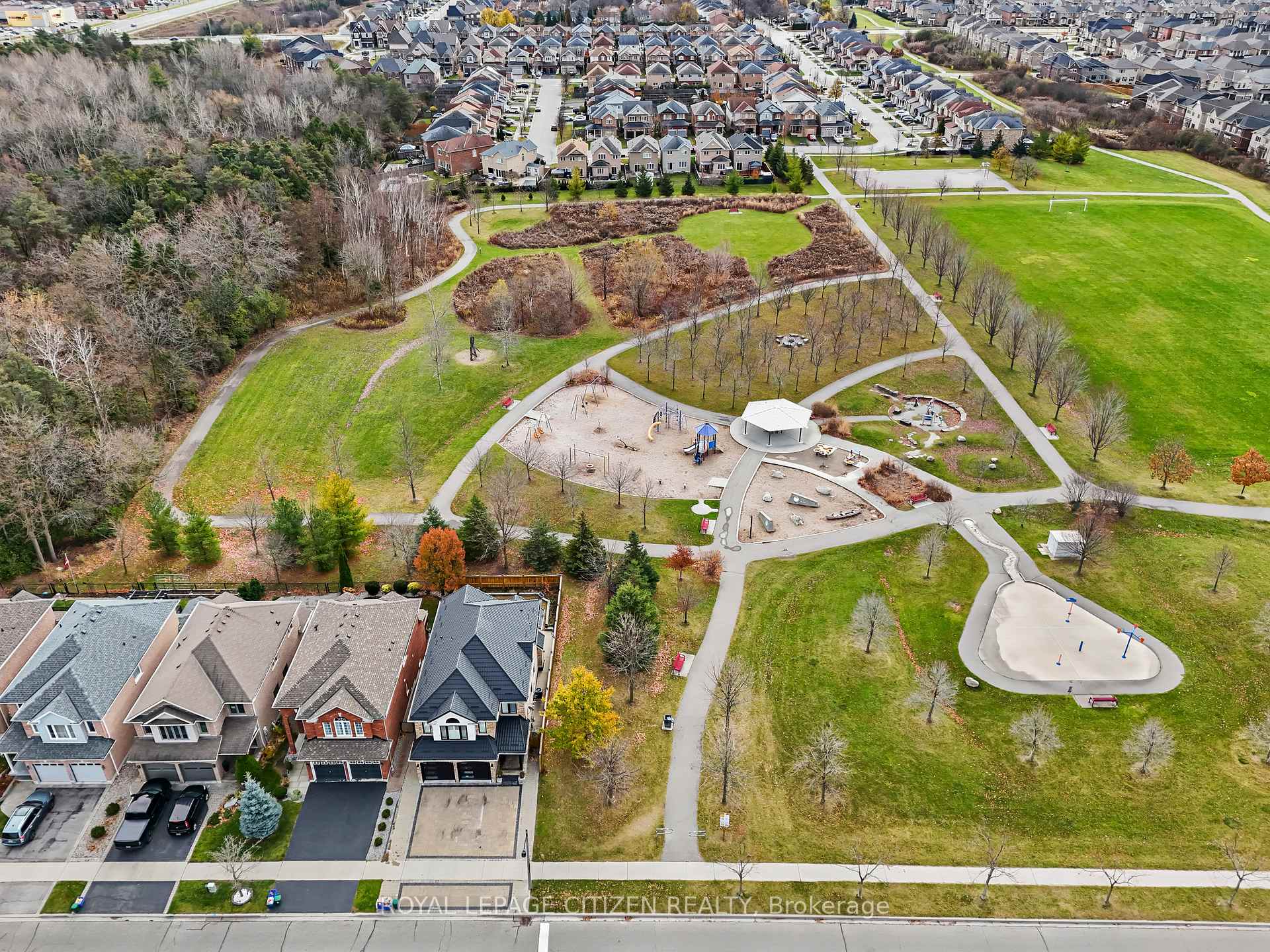 Photo 37 of 101 Darren Avenue, Whitby, Rolling Acres — HOMEH