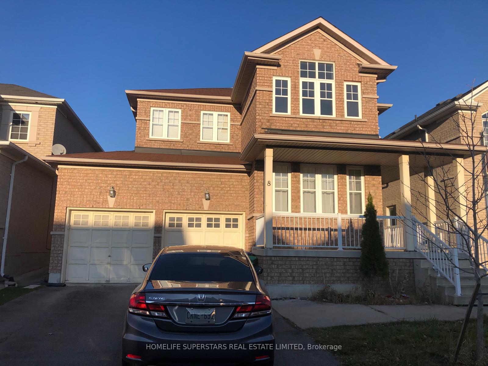Front of 8 Nomad Crescent