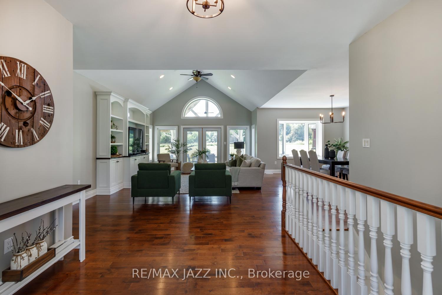 Photo 9 of 7386 Middle Road, Clarington, Rural Clarington — HOMEH