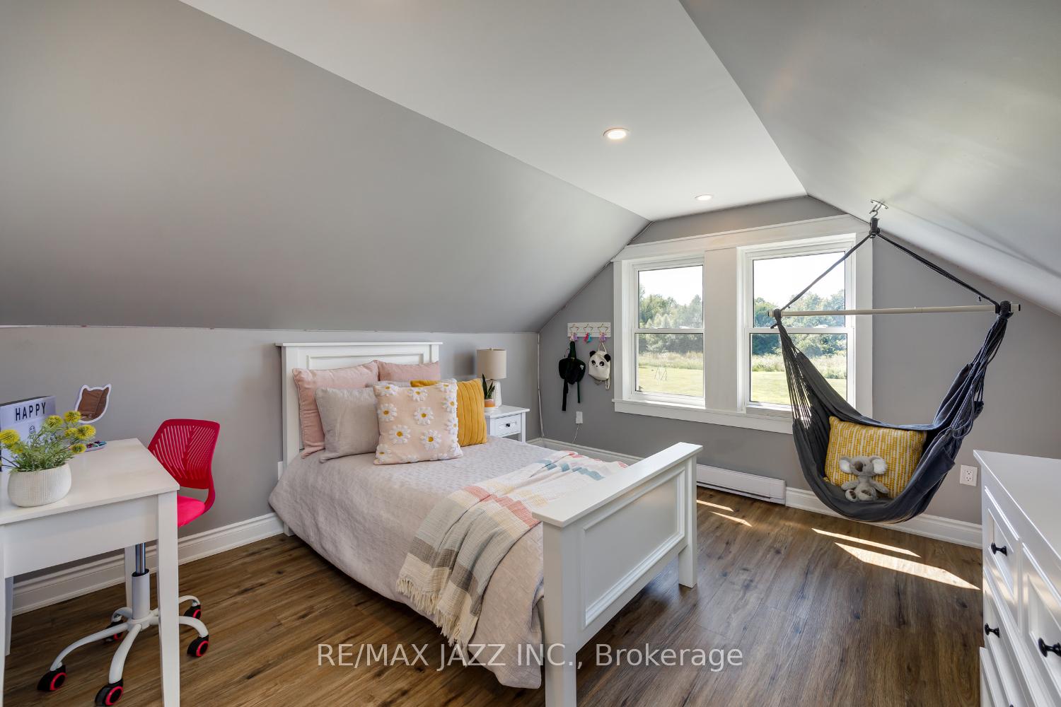 Photo 24 of 7386 Middle Road, Clarington, Rural Clarington — HOMEH