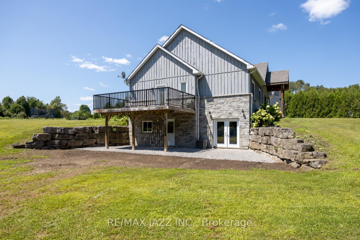 Photo 32 of 7386 Middle Road, Clarington, Rural Clarington — HOMEH