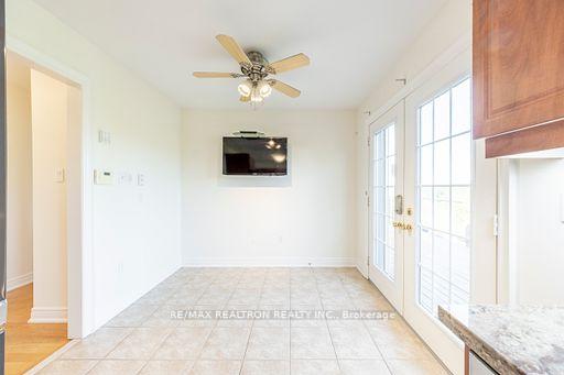 Photo 13 of 15 Galea Drive, Ajax, Central East — HOMEH