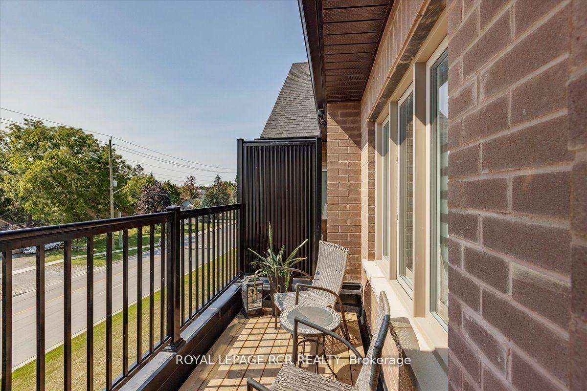 Photo 16 of 20 Alan Williams Trail, Uxbridge — HOMEH