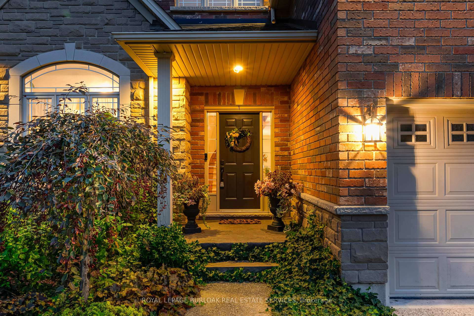 Photo 6 of 35 Oldmill Road, Hamilton, Ancaster — HOMEH