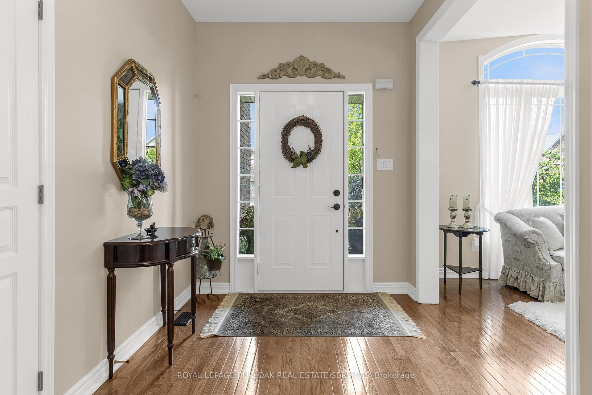 Photo 7 of 35 Oldmill Road, Hamilton, Ancaster — HOMEH