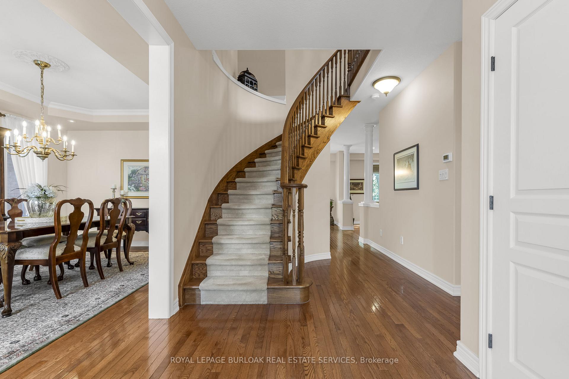 Photo 8 of 35 Oldmill Road, Hamilton, Ancaster — HOMEH